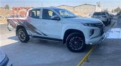 میتسوبیشی L200